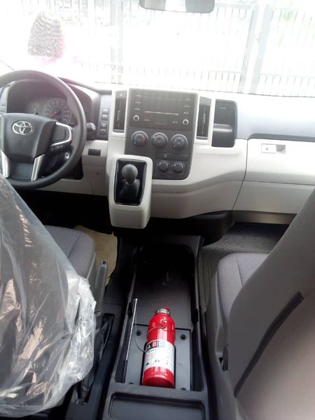 Toyota Hiace • 2018 • 34 km 3