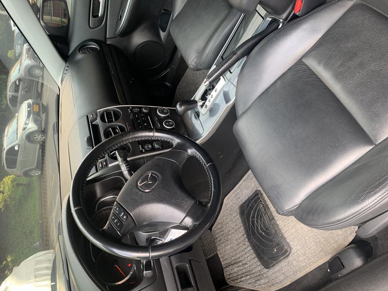 Mazda 6 • 2008 • 130,000 km 3