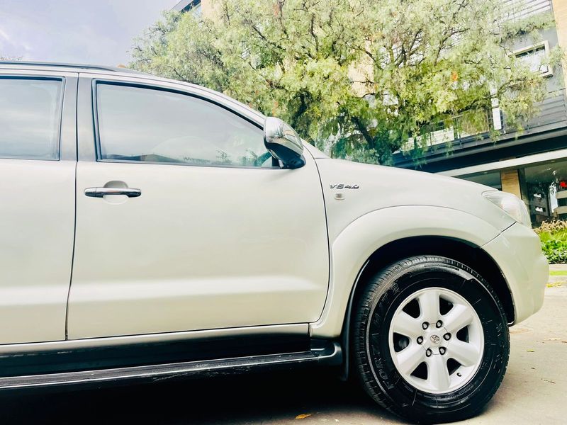 Toyota Fortuner • 2010 • 148,800 km 2