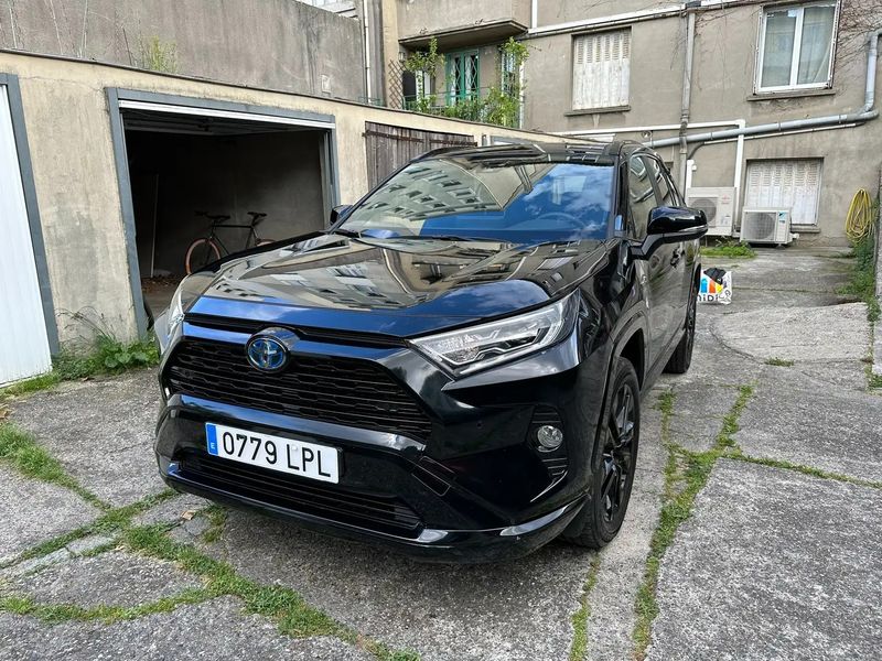 Toyota RAV4 • 2021 • 34,528 km 1