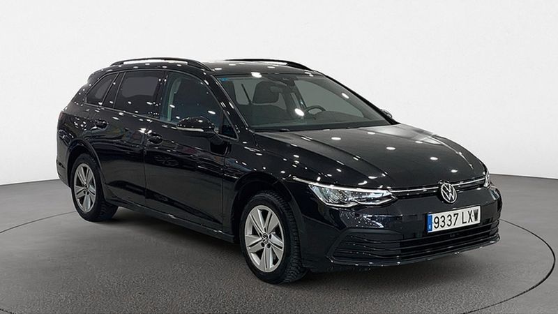 Volkswagen Golf • 2021 • 98,010 km 1