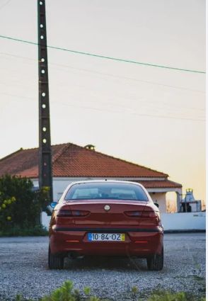 Alfa Romeo 156 • 2000 • 261,000 km 2
