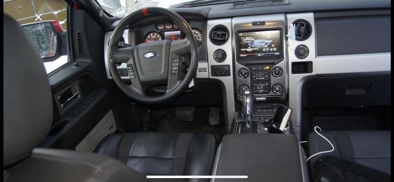 Ford Cortina • 2014 • 127,000 km 2