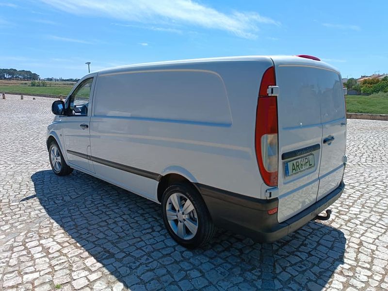 Mercedes-Benz 210 Van • 2009 • 247,000 km 3