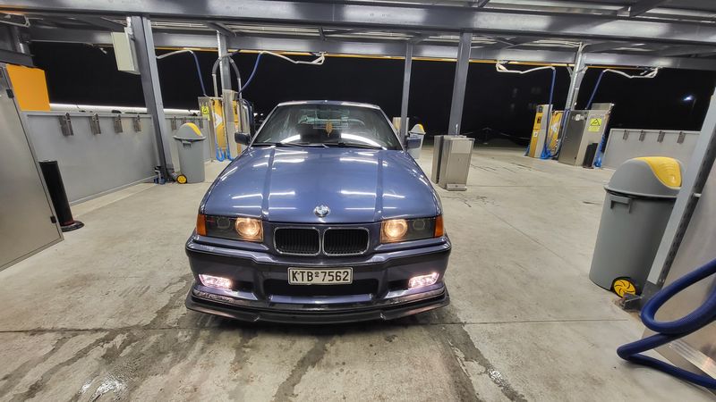 BMW 3 Series • 1994 • 300,200 km 8