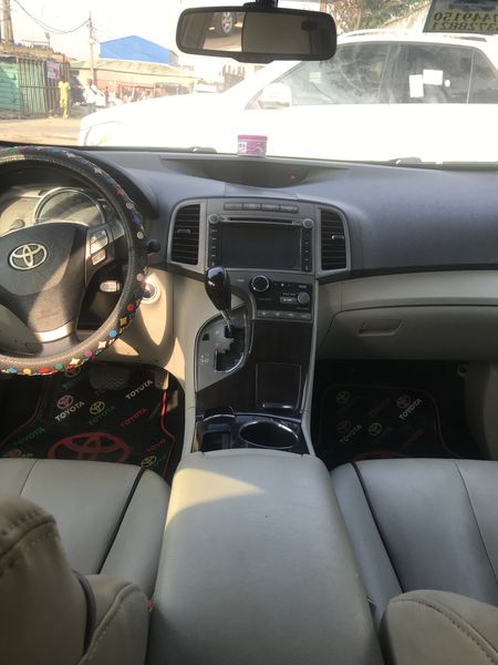 Toyota Venza • 2010 • 103,847 km 4