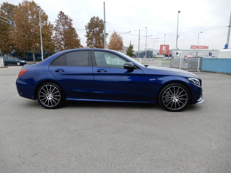 Mercedes-Benz C-Class • 2016 • 79,101 km 2