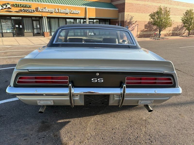 Chevrolet Camaro • 1969 • 145,000 km 11