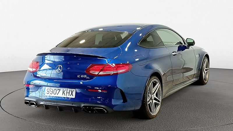 Mercedes-Benz C-Class • 2019 • 8,500 km 2