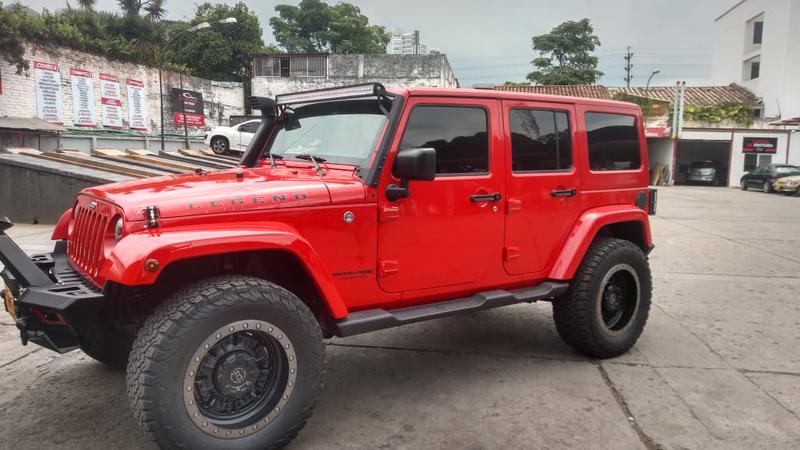 Jeep Wrangler • 2018 • 36,000 km 2