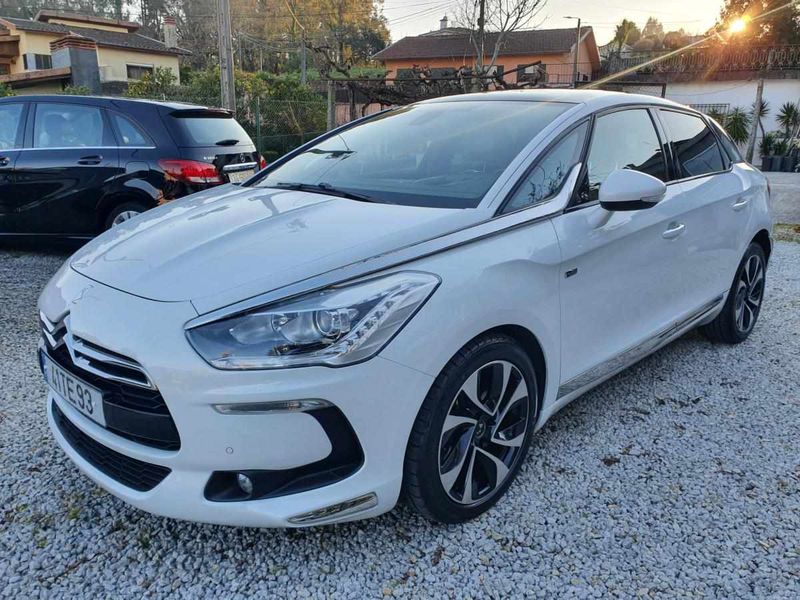 Citroën DS5 • 2013 • 174 km 4