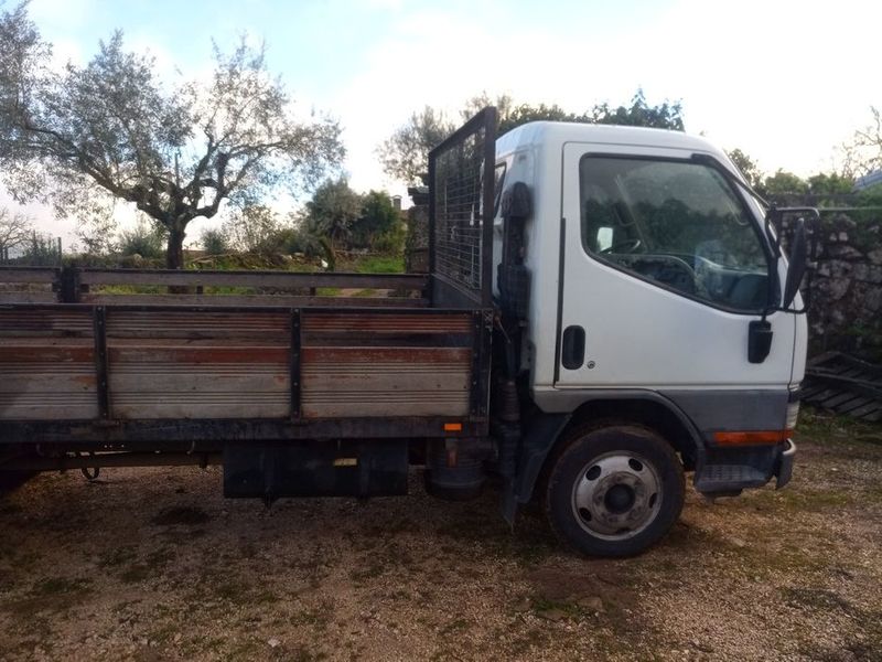 Mitsubishi Fuso canter • 1999 • 119,000 km 4