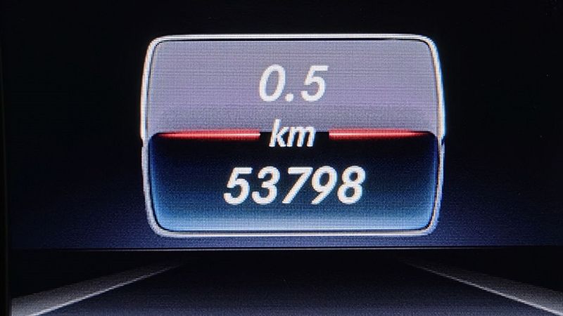 Mercedes-Benz GLE • 2017 • 53,798 km 9