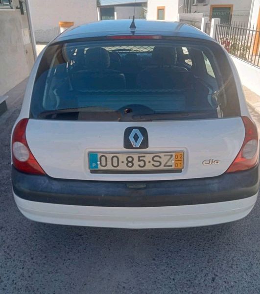 Renault Clio • 2002 • 213,000 km 2