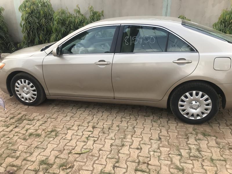 Toyota Camry • 2009 • 15,000 km 7