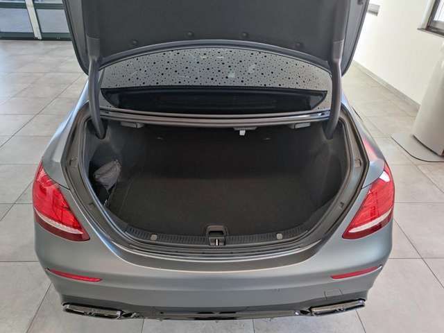 Mercedes-Benz E • 2020 • 44,500 km 6