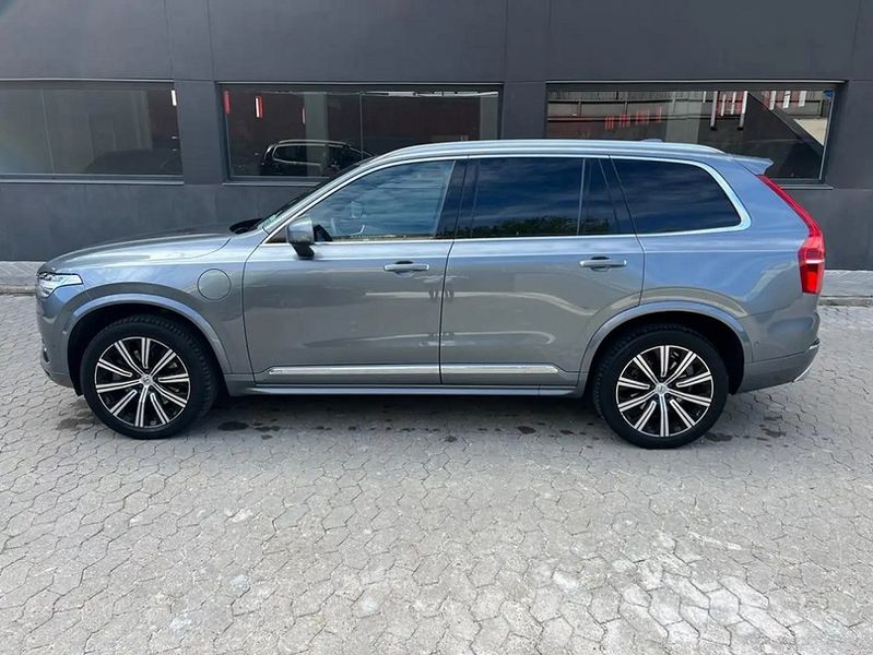 Volvo XC90 • 2020 • 119,000 km 2