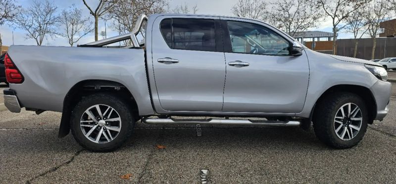 Toyota Hilux • 2020 • 118,000 km 3
