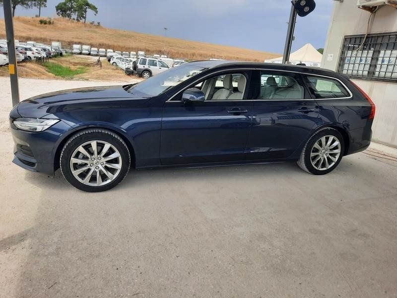 Volvo V90 • 2020 • 63,081 km 6