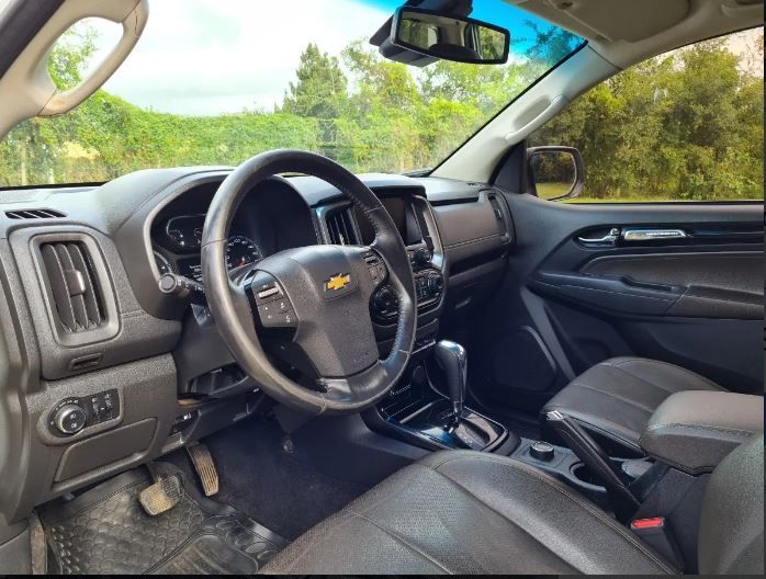 Chevrolet S-10 • 2018 • 125,000 km 3