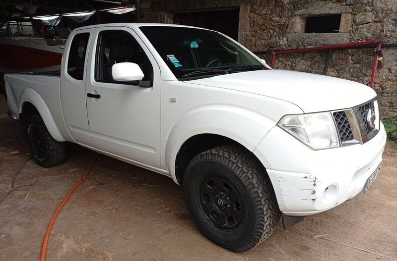 Nissan Navara • 2007 • 300,000 km 2