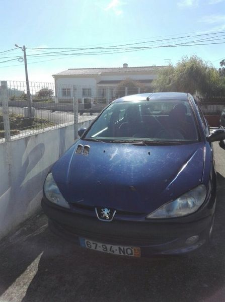 Peugeot 206 • 1999 • 235,000 km 1