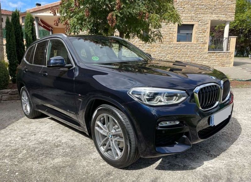 BMW X3 • 2018 • 112,000 km 10