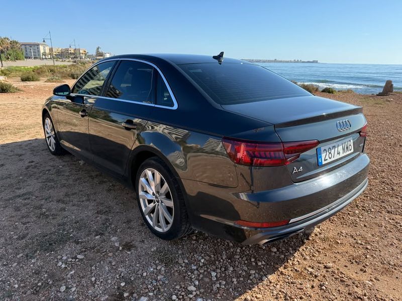 Audi A4 • 2019 • 105,000 km 3