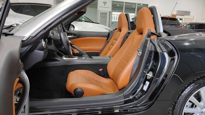 Fiat 124 Spider • 2018 • 38,900 km 14