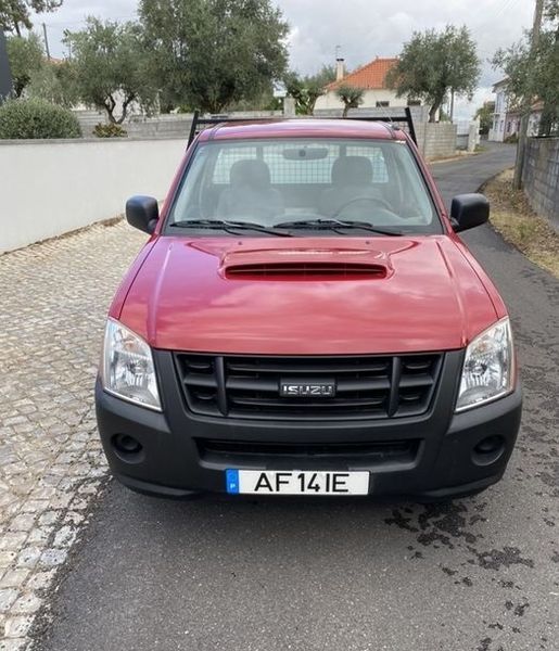 Isuzu D-MAX • 2009 • 90,000 km 1