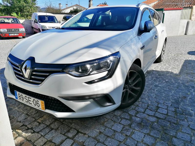 Renault Mégane • 2016 • 123,000 km 5