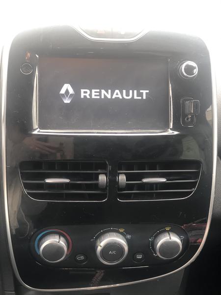 Renault Clio • 2016 • 60,000 km 7
