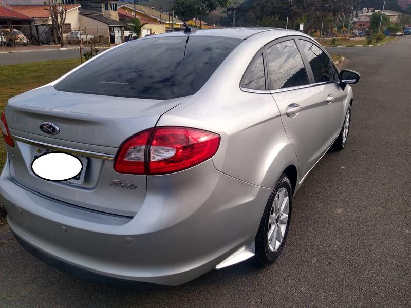 Ford Fiesta • 2011 • 198,000 km 2