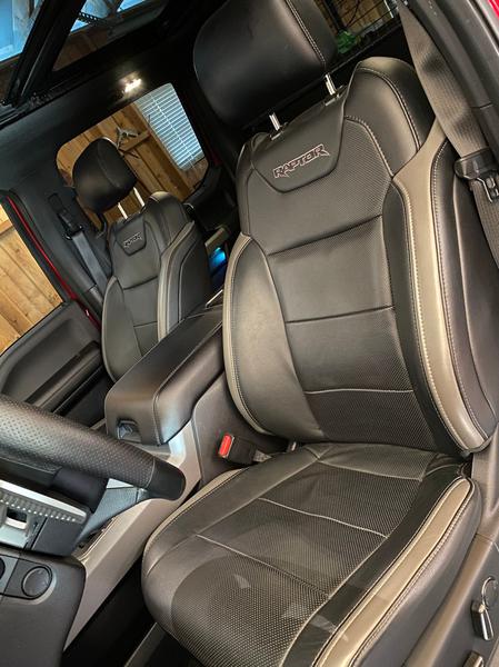 Ford EcoSport • 2017 • 19,700 km 4