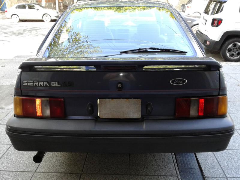 Ford Sierra • 1991 • 111,111 km 9