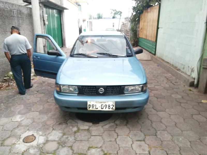 Nissan Sentra • 1996 • 200,000 km 1