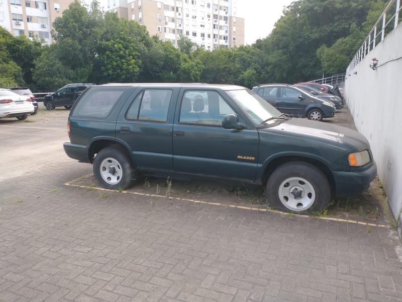 Chevrolet Blazer • 1998 • 150,000 km 1