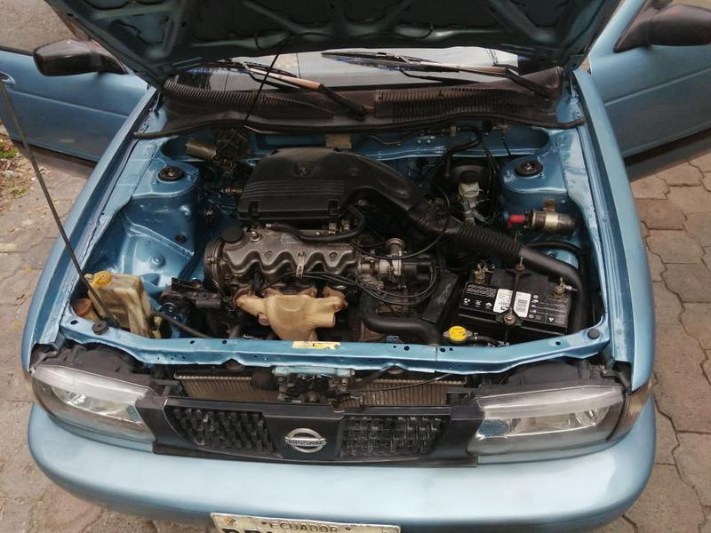 Nissan Sentra • 1996 • 200,000 km 2