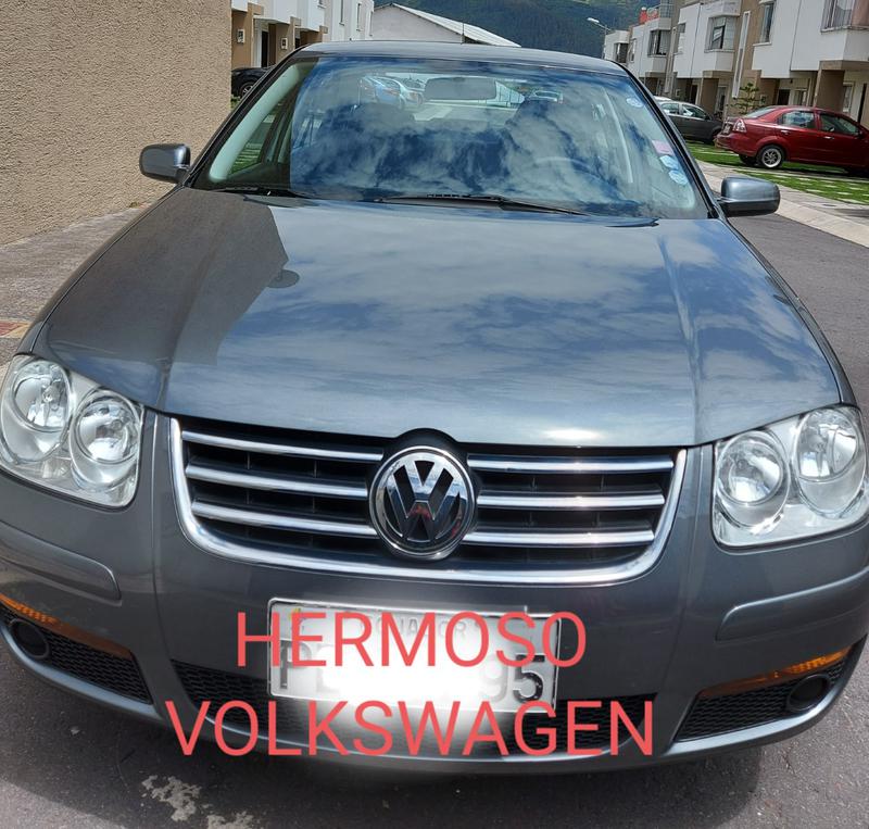 Volkswagen Jetta • 2011 • 19,000 km 3