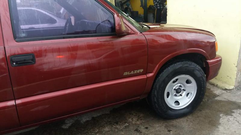 Chevrolet Blazer • 2000 • 130,000 km 1