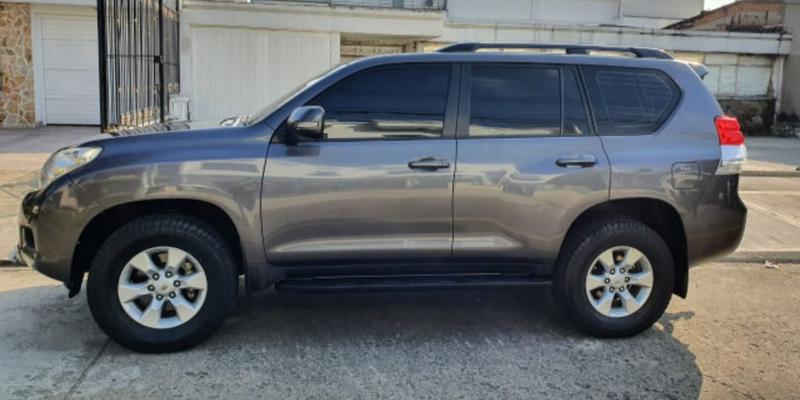 Toyota  • 2014 • 84,000 km 6