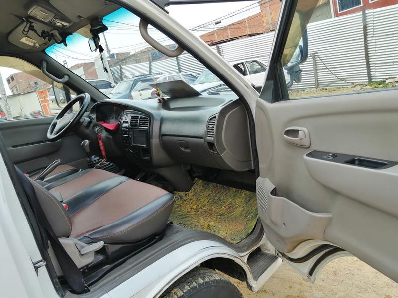 Kia Pregio • 2011 • 240,000 km 5