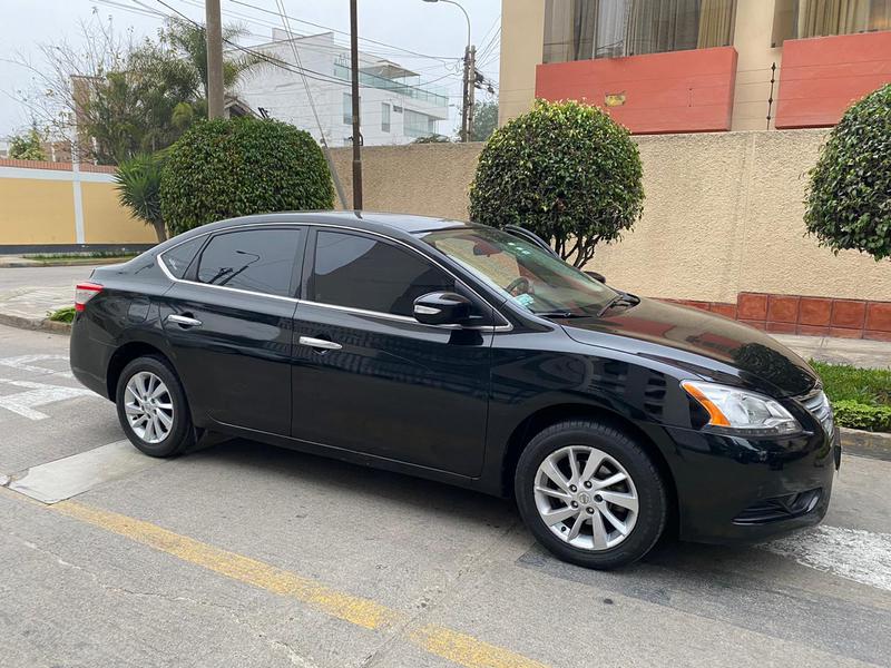 Nissan Sentra 2.0 • 2014 • 47,500 km 5
