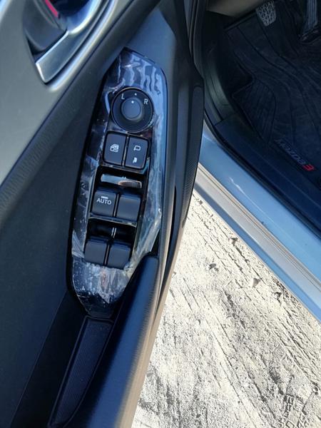 Mazda 3 • 2018 • 55,000 km 9