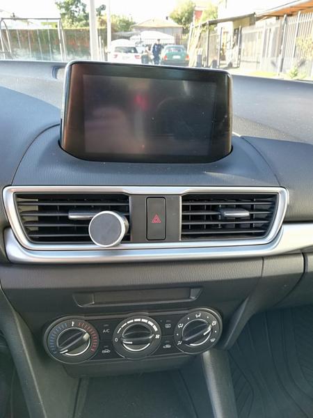 Mazda 3 • 2018 • 55,000 km 5