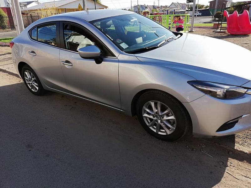 Mazda 3 • 2018 • 55,000 km 11