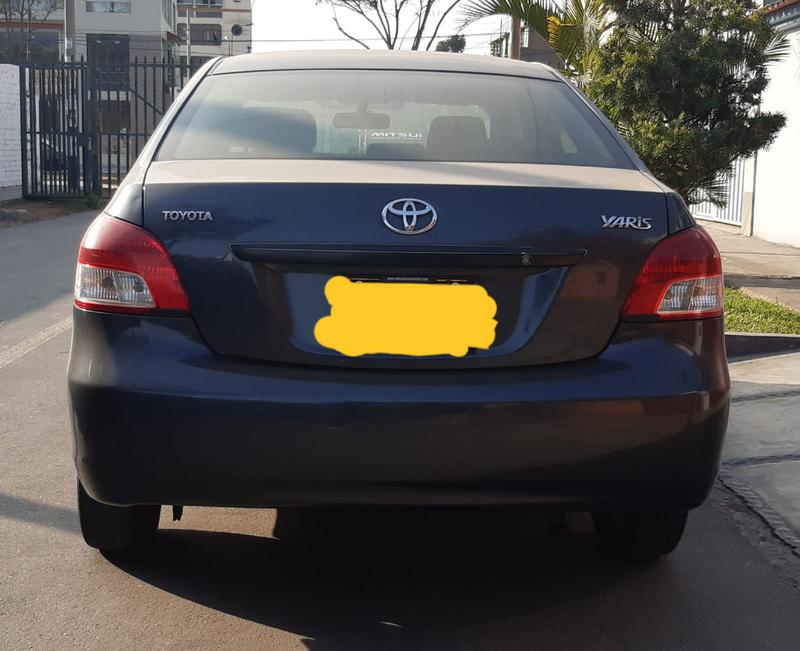 Toyota Yaris • 2008 • 168,900 km 3