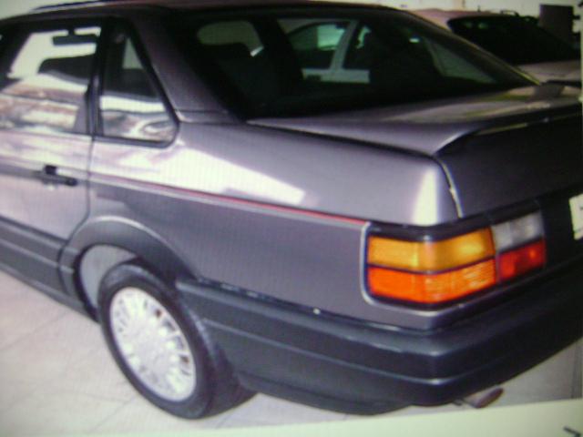 Volkswagen Passat • 1990 • 999,999 km 11