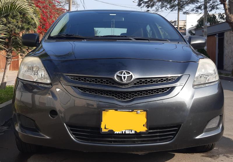 Toyota Yaris • 2008 • 168,900 km 2