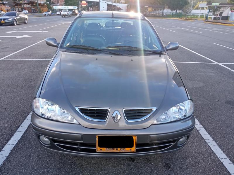 Renault Mégane • 2008 • 186,000 km 3